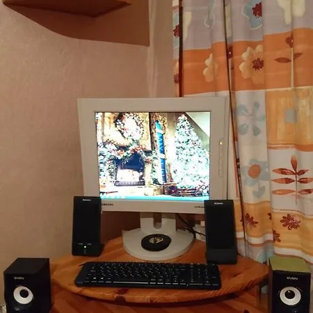 בית אירוח Comfortable Isolated Turnkey Near The Subway And The International Exhibition Center